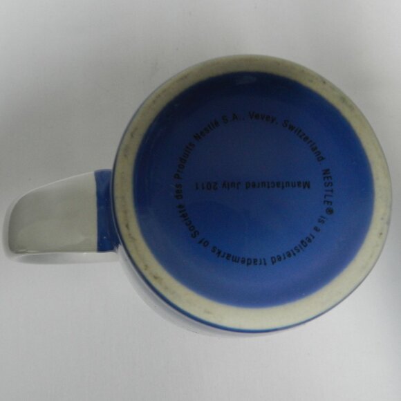 Nestle Tall Large Mug Cup latte Ceramic Vintage July 2011 blue white 16 oz - Picture 11 of 12